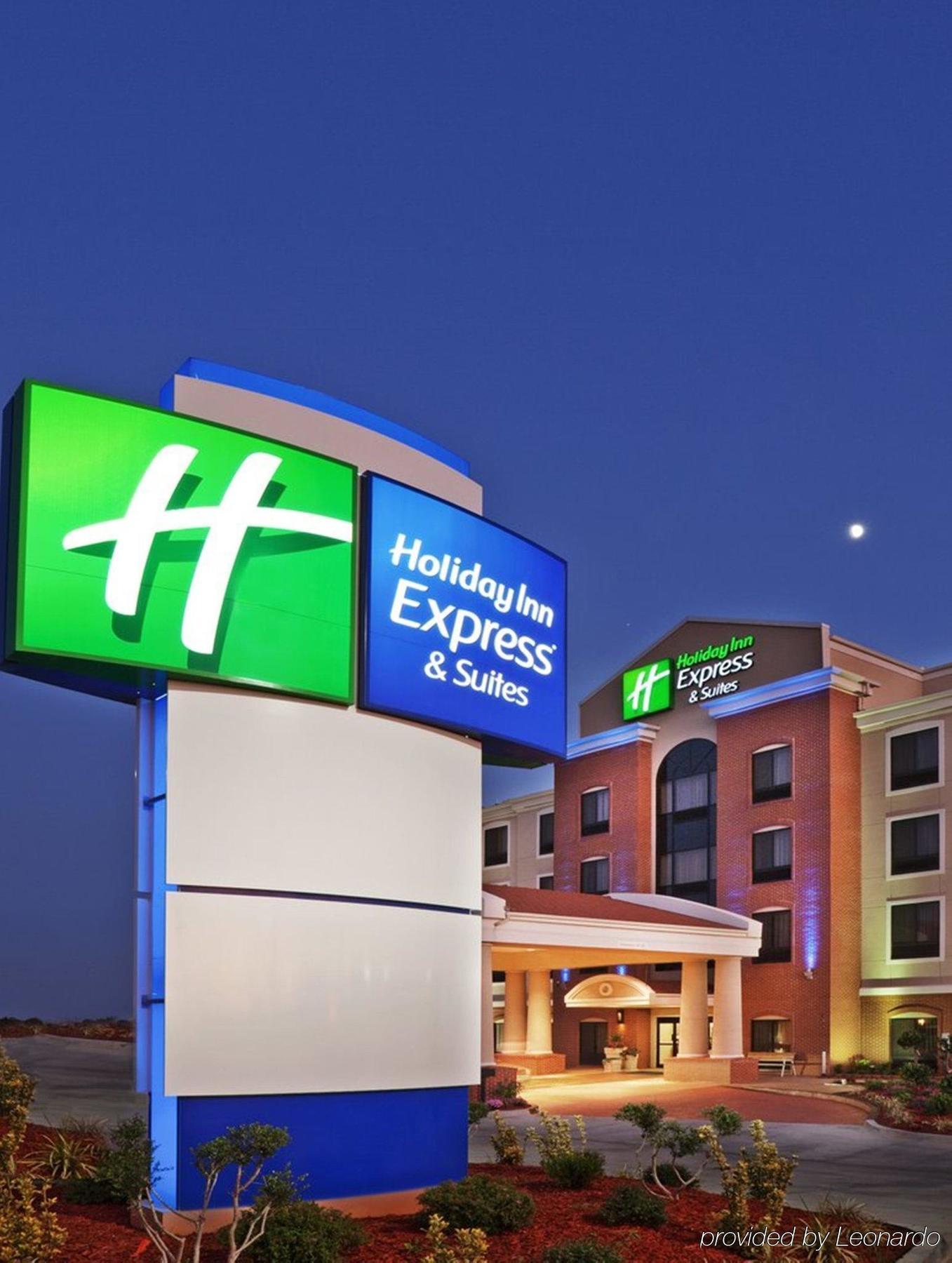 Holiday Inn Express & Suites Austin Nw - Four Points By Ihg Екстер'єр фото